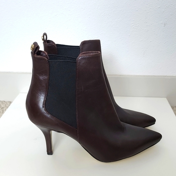 Michael Michael Kors brown slip on heel booties - Picture 1 of 12